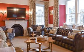 Pitcairn House-Uk41255
